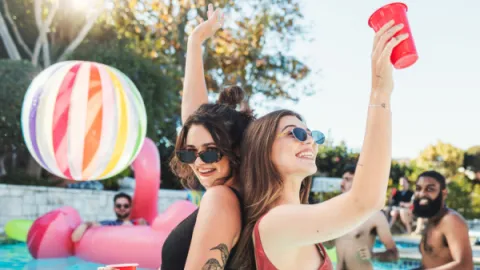 imagem capa Shows de Verão no Lagoa Termas Parque: Ingressos e Hospedagem com Desconto